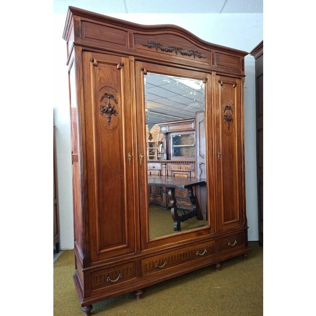 Louis XVI Style Wardrobe in Mahogany For Sale - Image 5 of 10
