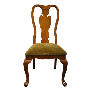 Universal Furniture Solid Cherry Traditional Queen Anne Style Dining Side Chair 610636-95 For Sale