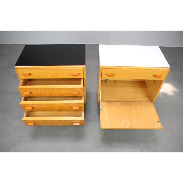 Mid-Century Maple Nightstands with Black and White Tops by František Mezulaník, 1960s, Set of 2 For Sale - Image 6 of 18