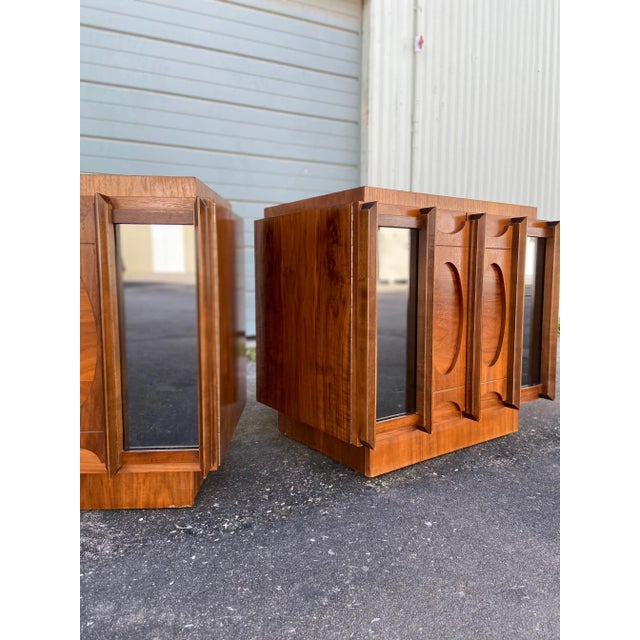 Pair of Mid Century Modern Brutalist Nightstands + Inset Smoked Mirrors | by Tobago For Sale - Image 11 of 13