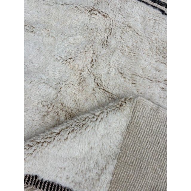 Black and White Moroccan Rug, Authentic Moroccan Rug, Berber Carpet, Genuine Wool Rug, Handmade Rug, Beni Ourain For Sale - Image 9 of 13