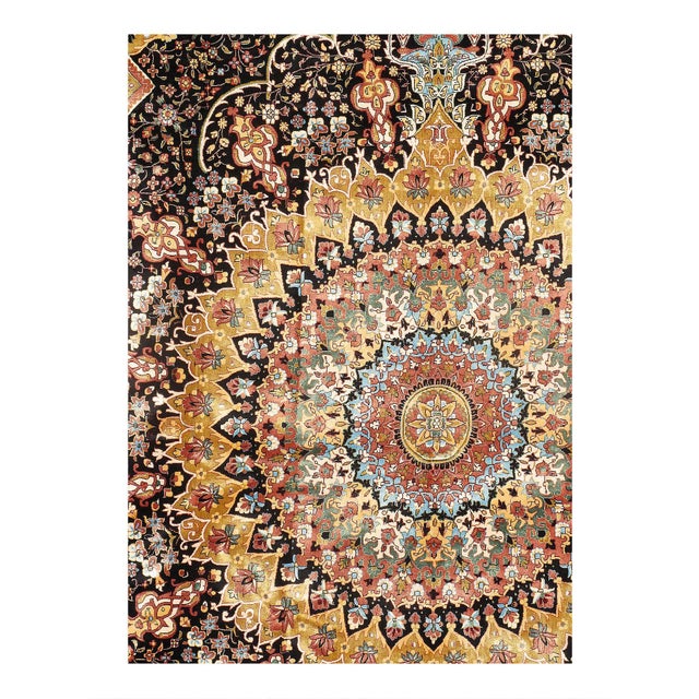 Viscose on a cotton foundation with a medallion This rug has a dense, soft pile, and excellent quality, to ensure that you...