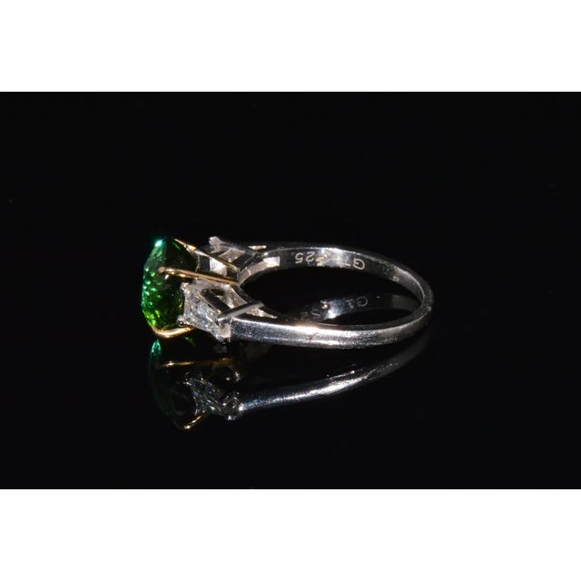 Certified Natural 3.85CTS VS F Diamond Green Tourmaline 18K Soild Gold Platinum 3 Stone Ring, size 7 For Sale - Image 4 of 10