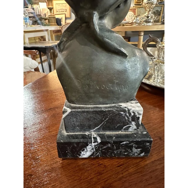 Black Bronze Smiling Peasant Girl by Giovanni De Martino, 1890s-1910s For Sale - Image 8 of 9