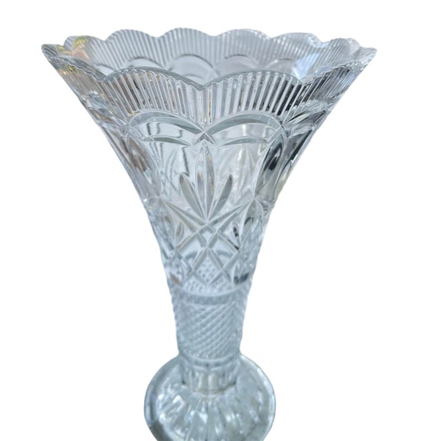 A heavy Vintage Shannon Cut Lead Crystal Designs of Ireland Floral Vase Large This incredible vase stands tall at 14...