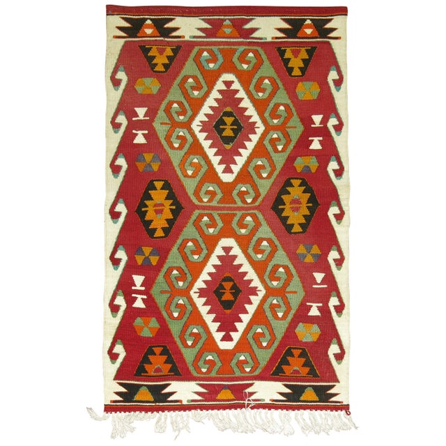 Throw size Turkish Kilim flat-weave. rug no. r4933 size 2' 10" x 4' 7" (86 x 140 cm)