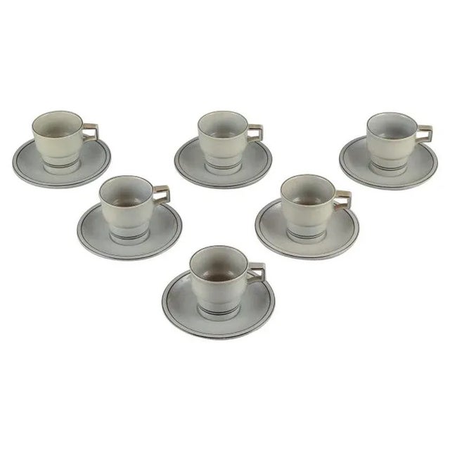 Bing & Grøndahl ”Colombia”. Six pairs of coffee cups in stoneware. from the 1970s. Model: 305. Marked. In perfect...