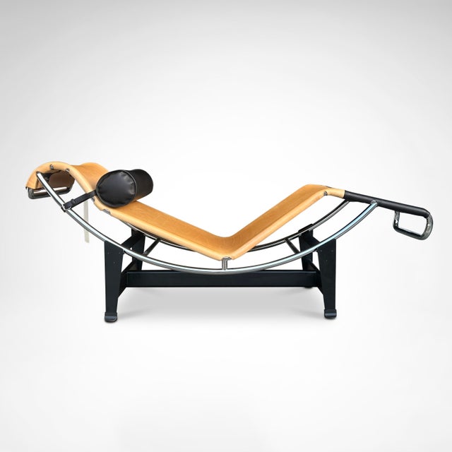 Metal LC4 Edition Chaise Lounge by Le Corbusier for Cassina, 2013 For Sale - Image 7 of 13