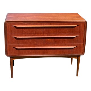 Teak Dresser attributed to Johannes Andersen, 1960s For Sale