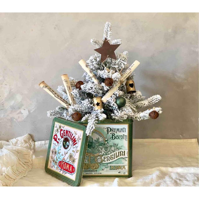 An exclusive Christmas installation, a one-of-a-kind piece handcrafted through an upcycling process that combines Italian...