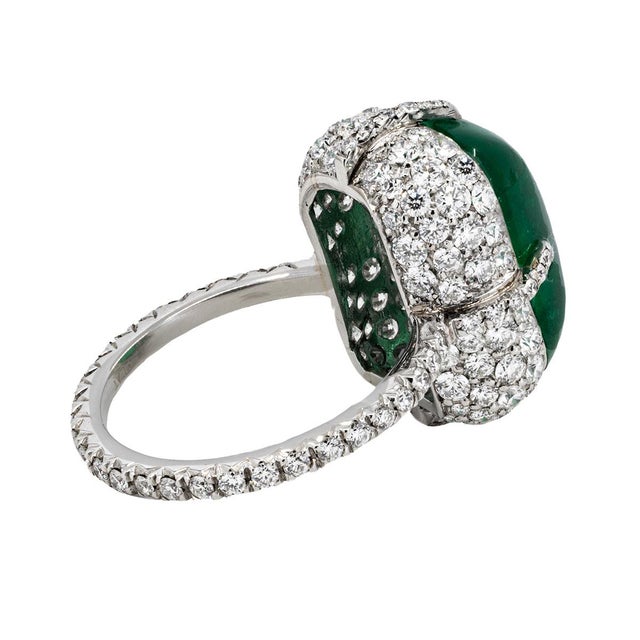 Late 20th Century Late 20th Century Gubelin Certified Emerald Ring, Size 5 For Sale - Image 5 of 5