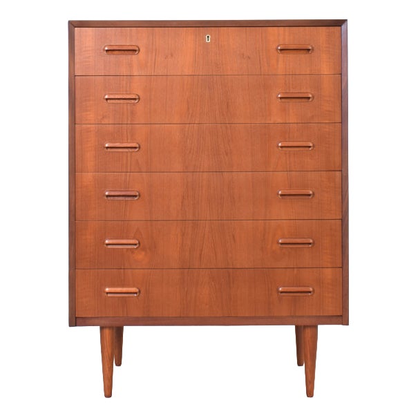 Mid-Century Modern Danish Teak Chest of Drawers, 1960s For Sale