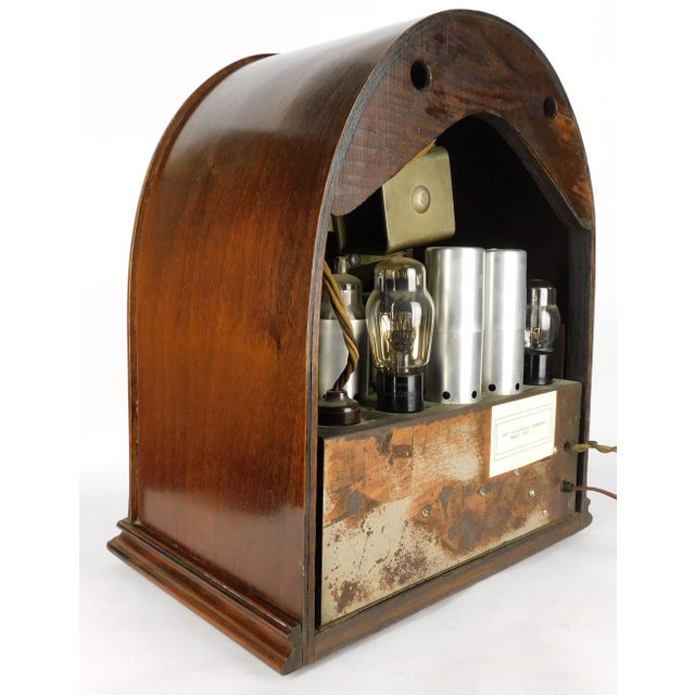 1931 Silvertone Model 1403 Cathedral Walnut Electric Radio Chairish