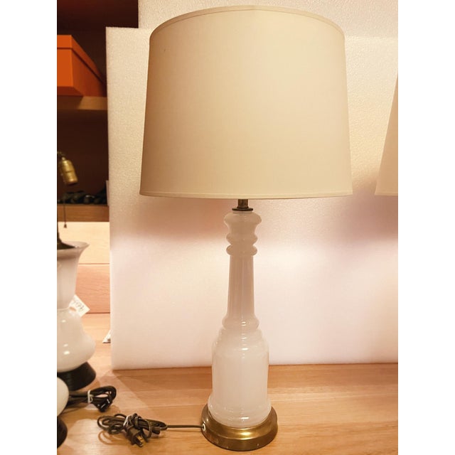 1940s Opalescent Glass Column Table Lamps - a Pair For Sale In New York - Image 6 of 10