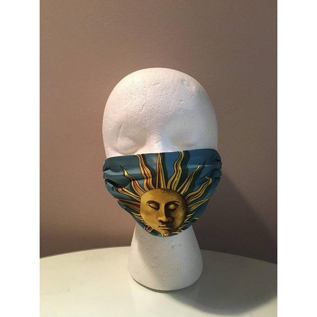 Hermès Handmade Hermes Vintage Dies et Hore Sun Silk Scarf Masque For Sale - Image 4 of 9