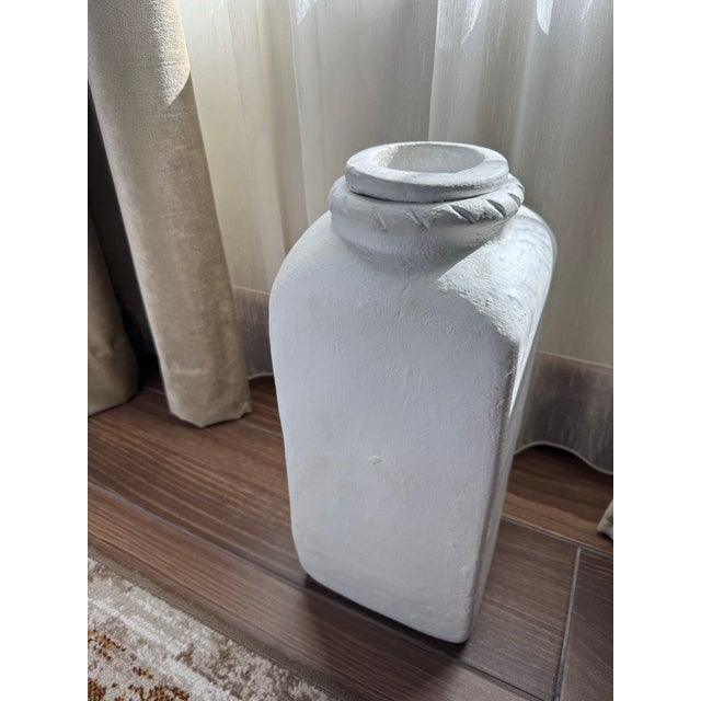 Contemporary Circa 1970s Tall Sculptural Terra Cotta Planter –Organic Modern Form in the Spirit of John Dickinson, Acquired From Palm Beach Estate For Sale - Image 3 of 7