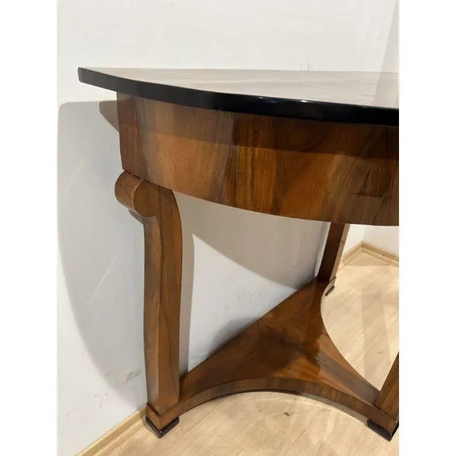Biedermeier Demi-Lune Console Table in Walnut Veneer & Maple, Austria, 1830s For Sale - Image 9 of 17
