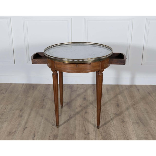 Late 19th Century French Louis XVI-Style Mahogany Bouillotte Table with Carrara Marble Top For Sale In Atlanta - Image 6 of 9