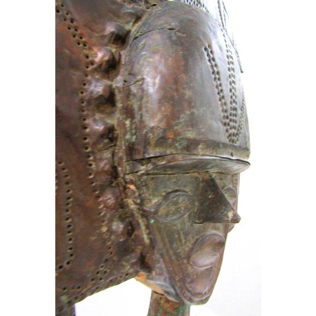 Antique Bakota Reliquary Kota Mask Figure Sculpture From the Tribe in Gabon For Sale - Image 17 of 18