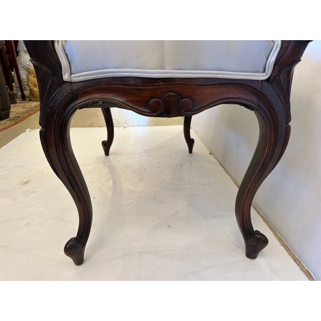 Silver Carved Mahogany Bench With Grey Silk Upholstery For Sale - Image 8 of 11