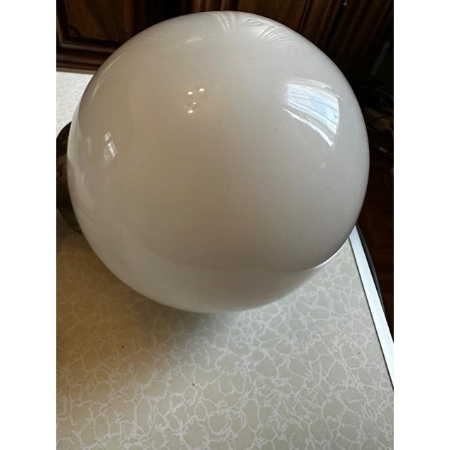 1970s Modernist Wall Sconce in Opaline Glass and Chromed Metal, 1970s For Sale - Image 5 of 18