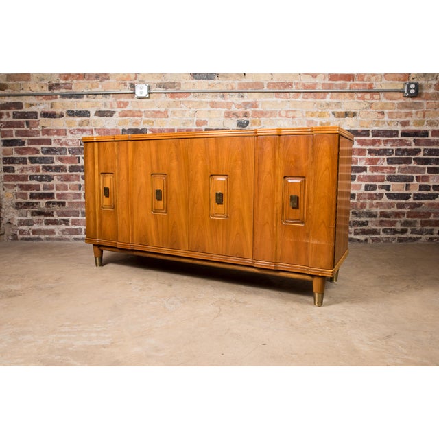 Mid-century John Widdicomb storage piece that was originally used as a dresser. It would also make a lovely sideboard or...
