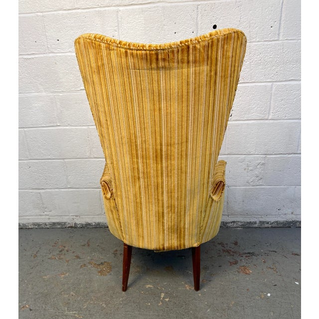 Textile Pair of Mid 20th Century Luxurious High-Backed Chairs For Sale - Image 7 of 12