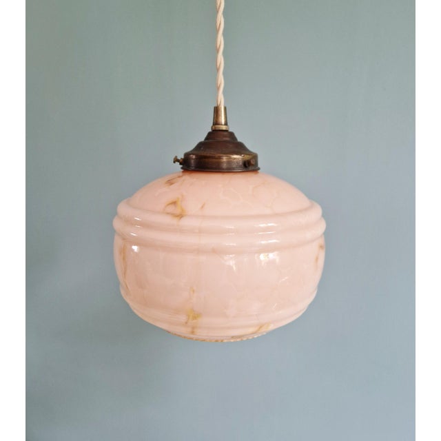 1930s Art Deco Pendant Lights in Pink Marbled Opaline Glass, 1930s, Set of 2 For Sale - Image 5 of 15