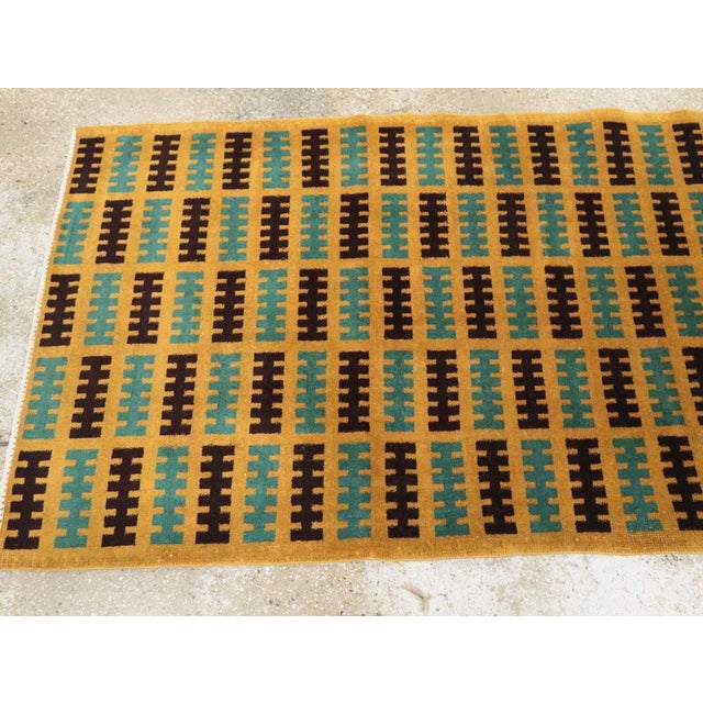 Galerie Shabab Collection Mid-20th Century Handmade Turkish Anatolian Art Deco Style Runner For Sale In New York - Image 6 of 10