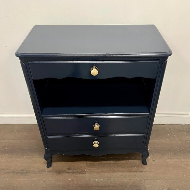 1970s Drexel Navy Lacquered Hutch / Server For Sale In Chicago - Image 6 of 7