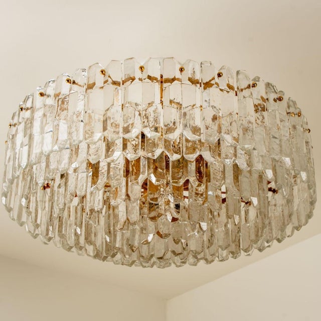 Gilt Brass & Glass Palazzo Pendant Light attributed to J. T. Kalmar for Kalmar, Austria, 1970s For Sale - Image 3 of 18