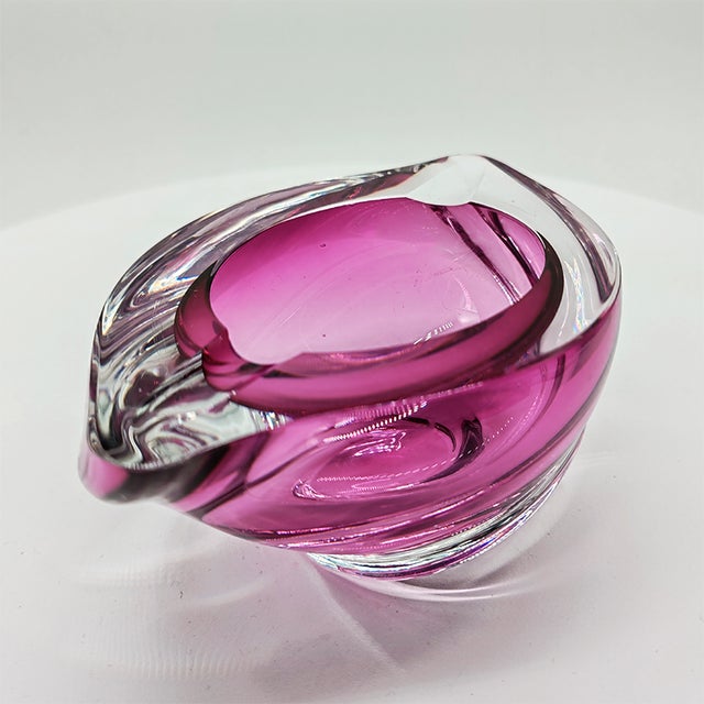 Large Ashtray or Catch-All in Lead Crystal attributed to Val Saint Lambert, Belgium, 1960s For Sale - Image 9 of 9
