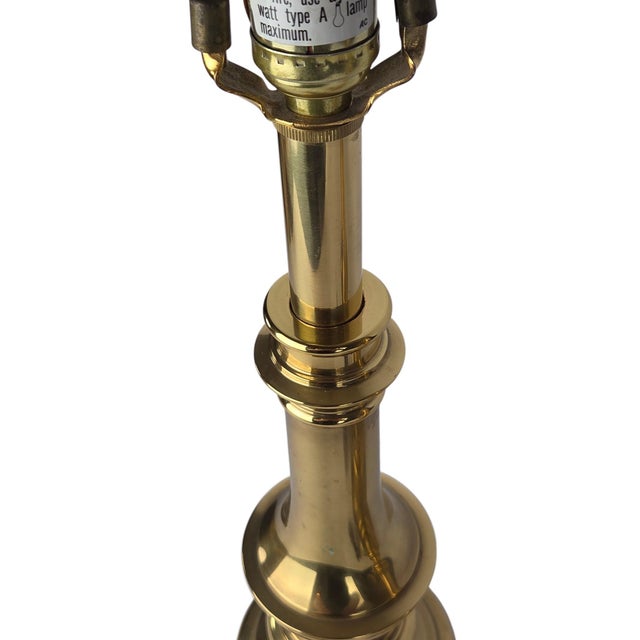 Stiffel Stiffel Brass Baluster Table Lamps - Hollywood Regency - MCM - A Pair For Sale - Image 4 of 17