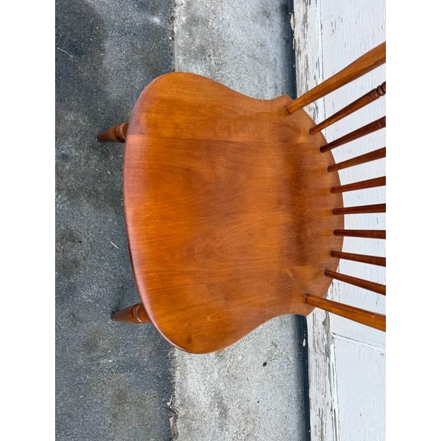 Late 20th Century Vintage Ethan Allen Early American Classical Style Maple Dining Chairs For Sale - Image 5 of 15