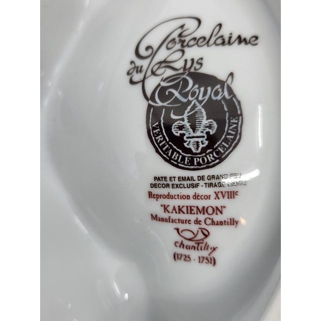 Porcelain Bowl from the Lys Royal Factory, France, 18th Century For Sale - Image 11 of 16