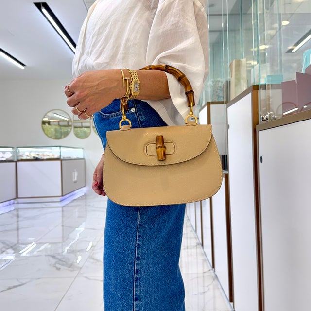 Gucci Bamboo 1947 Vintage Beige Leather Turn-Lock Top Handle Shoulder Bag For Sale - Image 11 of 11