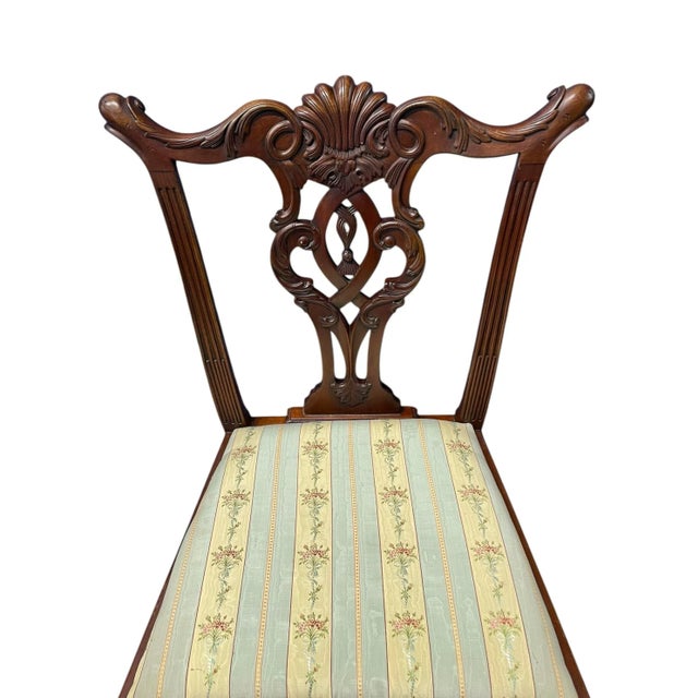 Pair of Late 19th Century Chippendale Style Carved Mahogany Accent Chairs For Sale In Atlanta - Image 6 of 12