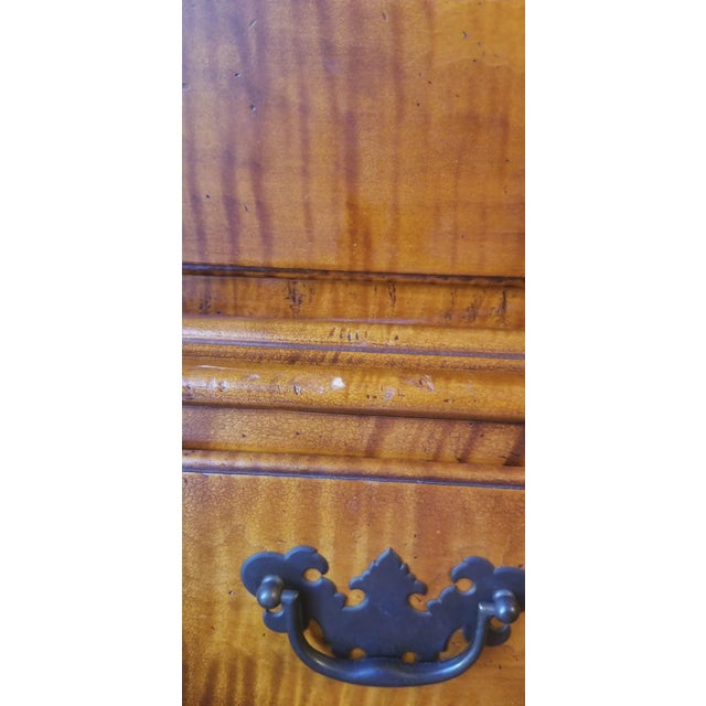 Tiger Maple Queen Anne Style Highboy Chest by Joseph F. Bachut (2005) For Sale - Image 10 of 14