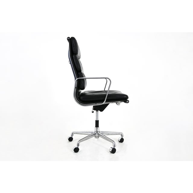 Herman Miller Soft Pad Desk Chair by Charles & Ray Eames for Herman Miller, 1970s For Sale - Image 4 of 12