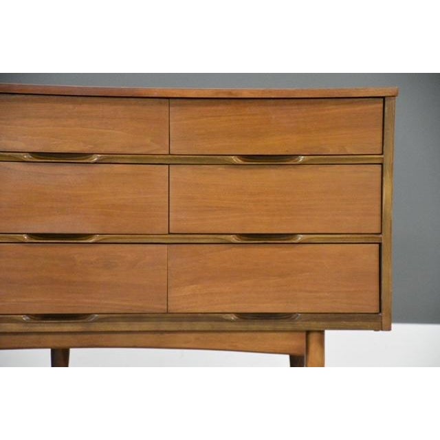 1960s Walnut and Formica Mid Century Dresser For Sale - Image 4 of 9