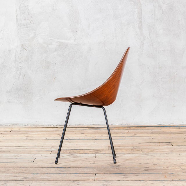 Medea Chairs attributed to Vittorio Nobili for Fratelli Tagliabue, 1956, Set of 4 For Sale - Image 4 of 7