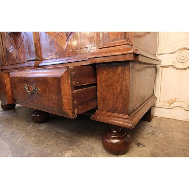 Hamburg Schapp Cabinet, 18th Century For Sale - Image 16 of 18