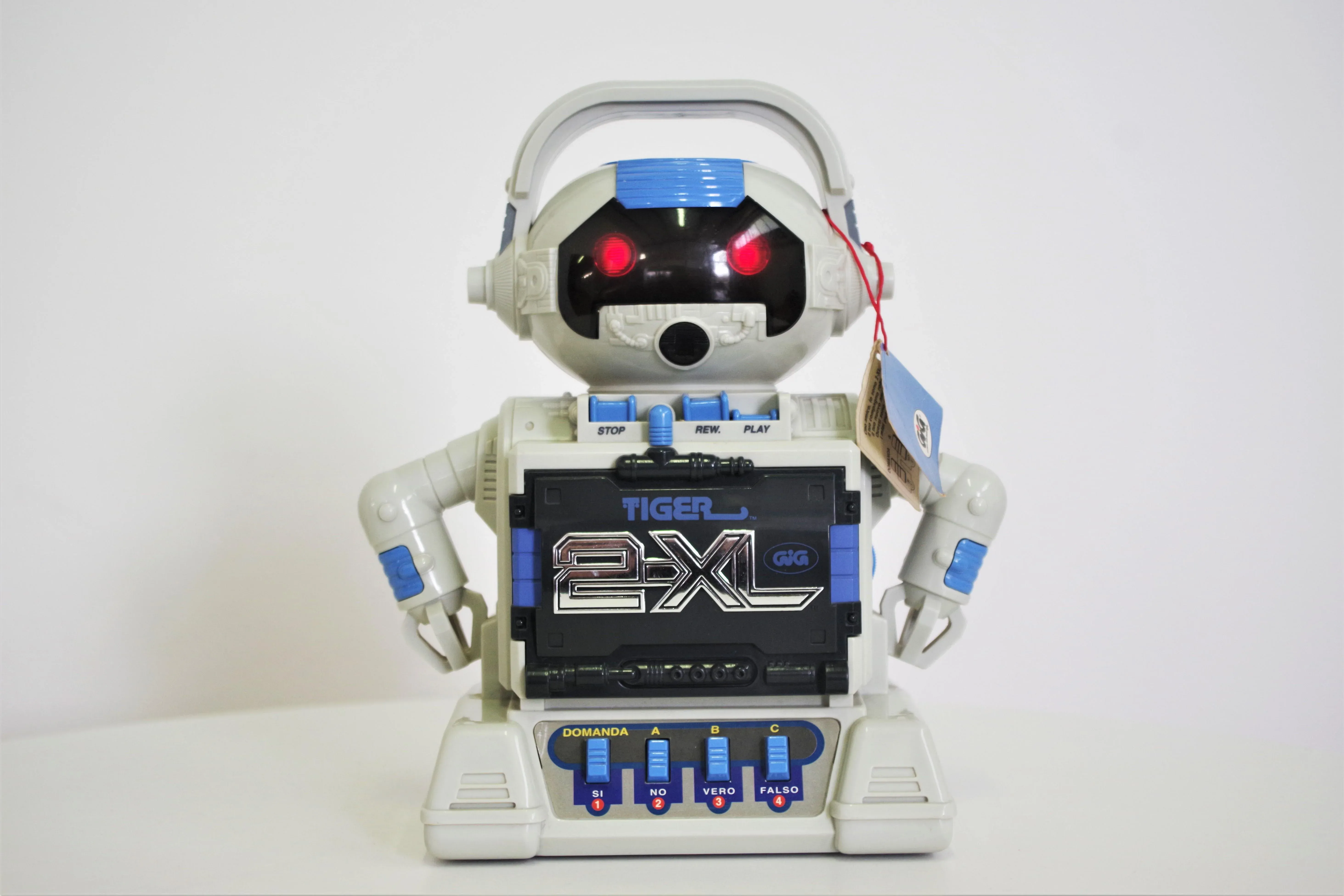 robot-cassette-recorder-from-