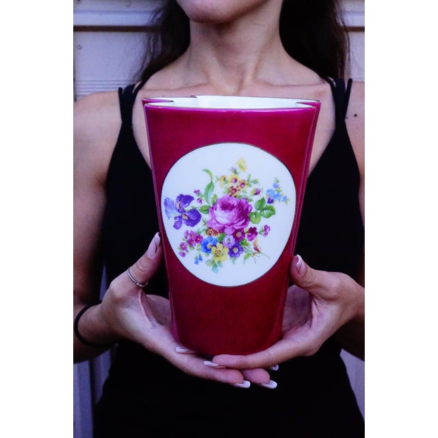 Red Vintage Porcelain Cartoccio-Shaped Vase by Guido Andlovitz for SCI Verbano, 1930s For Sale - Image 8 of 18