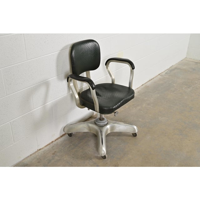 Globe Wernicke Art Deco Executive Office Desk Chair by Art Metal, Circa 1930s For Sale - Image 4 of 13