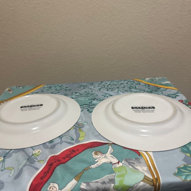 Vintage Sakura Warren Kimble "Swan's Song Inn" Country Inns Salad Plates — Set of 2 For Sale - Image 4 of 5