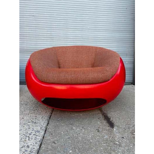 Red Mario Sabot Pod Chairs, Fiberglass & Upholstered, Mid-Century Modern For Sale - Image 8 of 12