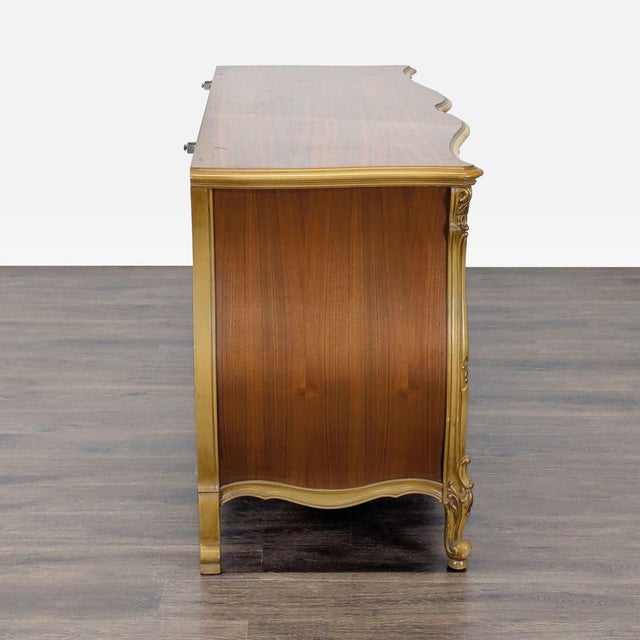 2000 - 2009 Elegant French Provincial Burl Wood 6-Drawer Dresser For Sale - Image 5 of 9