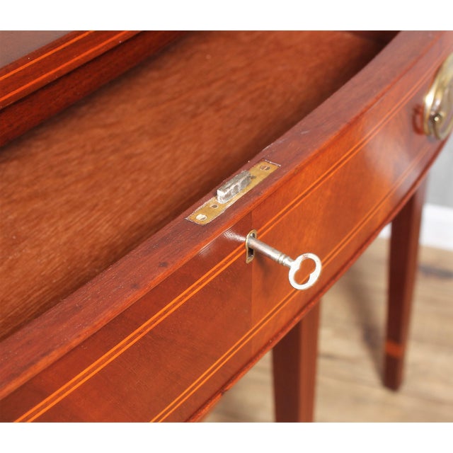 20th Century Federal Style Mahogany Sideboard By Biggs Furniture Chairish