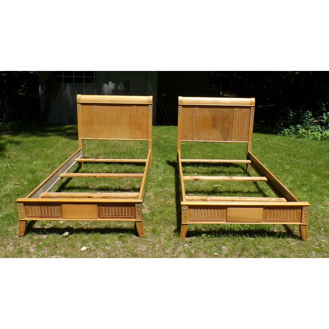 Vintage Pair 1920's Neoclassical Adams Style Twin Beds For Sale In Boston - Image 6 of 16